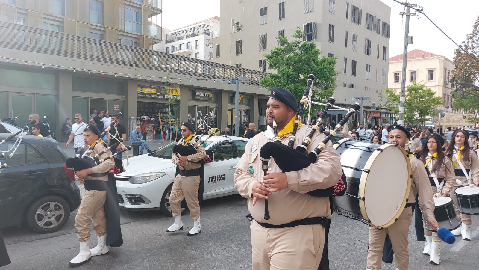 WhatsApp Image 2022-04-24 at 12.12.42 AM (1).jpeg